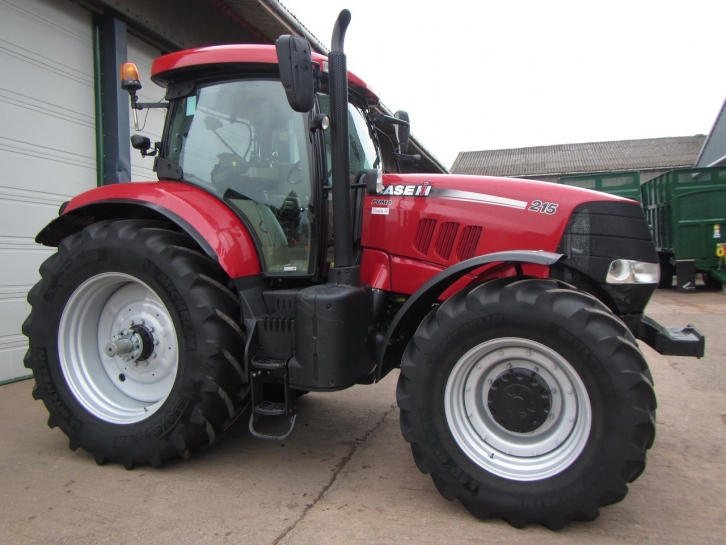 case puma 215